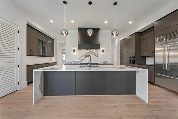 $1,445,000 | 8200 Main Street, Unit 1208, Woodstock, GA 30188