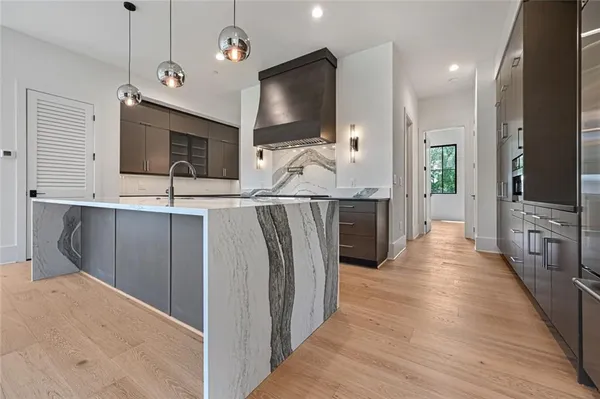 $1,445,000 | 8200 Main Street, Unit 1208, Woodstock, GA 30188