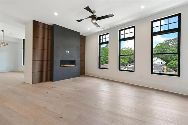 $1,445,000 | 8200 Main Street, Unit 1208, Woodstock, GA 30188