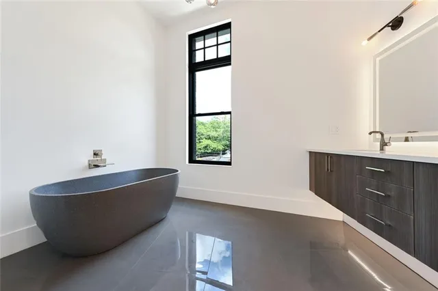 $1,445,000 | 8200 Main Street, Unit 1208, Woodstock, GA 30188