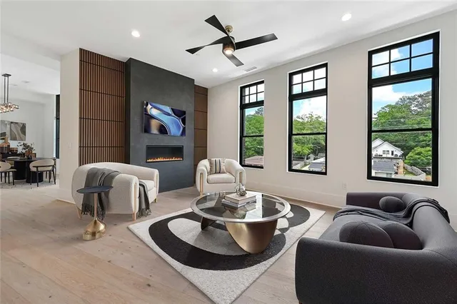 $1,445,000 | 8200 Main Street, Unit 1208, Woodstock, GA 30188