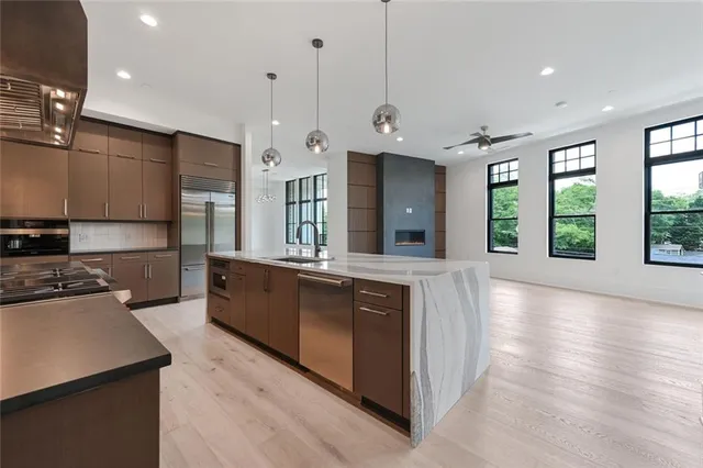 $1,445,000 | 8200 Main Street, Unit 1208, Woodstock, GA 30188