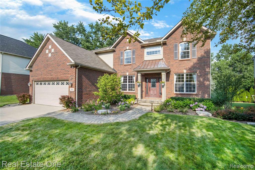 3453 Everett Drive Rochester Hills, MI 48307 - Photo 1 of 50