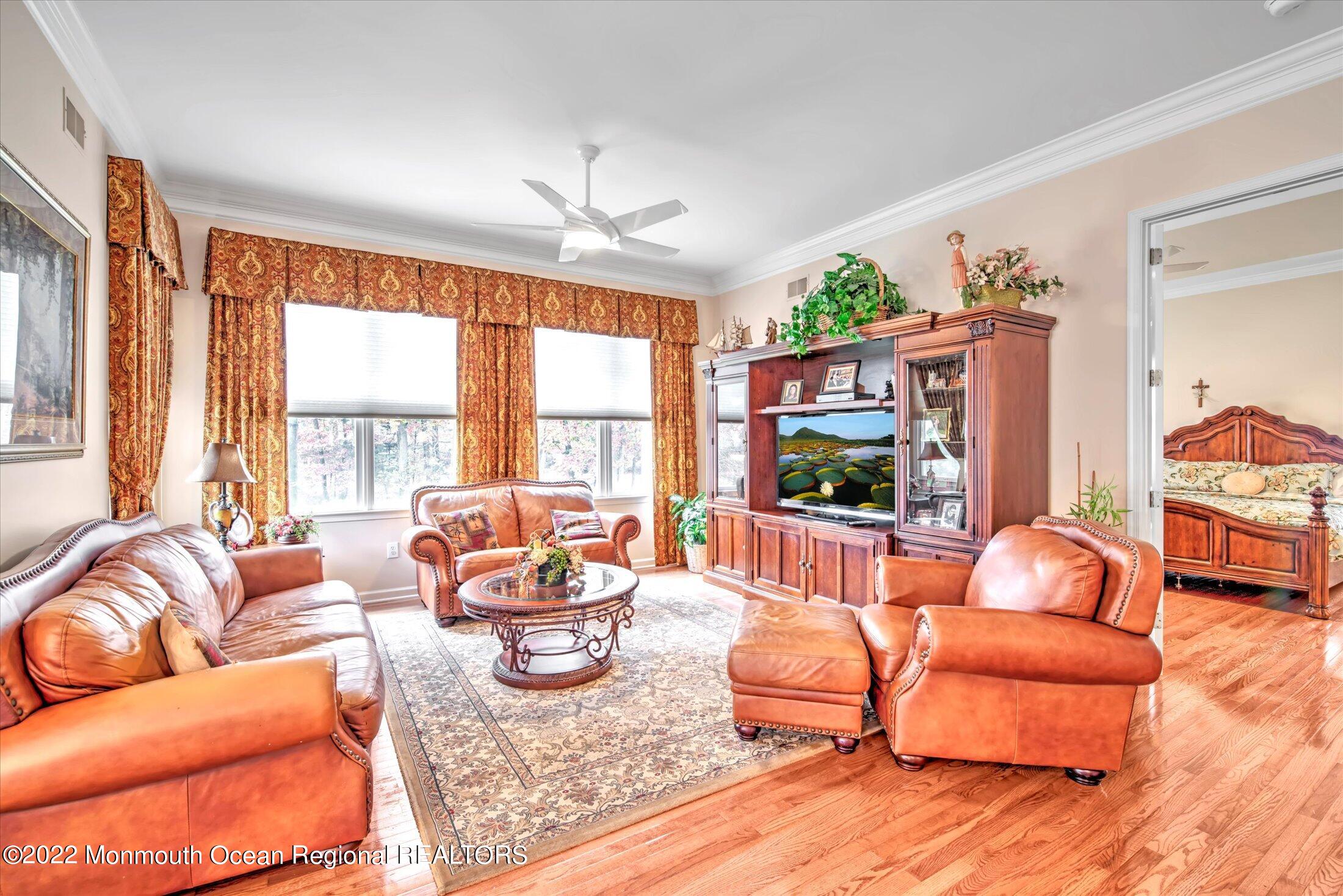 23 Winged Foot Road Jackson, NJ 08527 - Photo 5 of 49 13-FAMILY ROOM - Copy