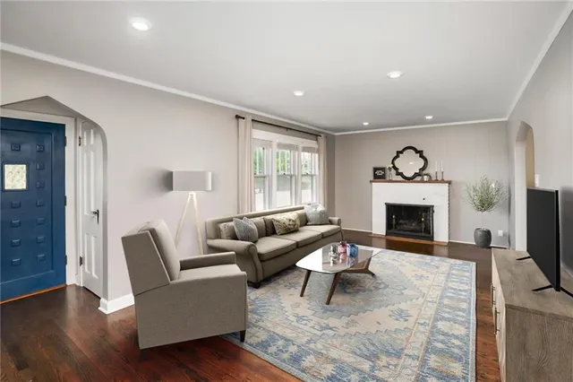 $335,000 | 3210 Steele Road, Kansas City, KS 66106