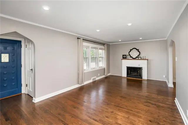 $335,000 | 3210 Steele Road, Kansas City, KS 66106