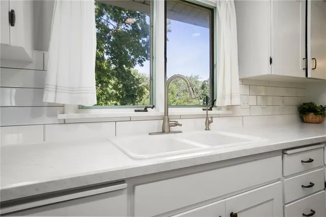 $335,000 | 3210 Steele Road, Kansas City, KS 66106