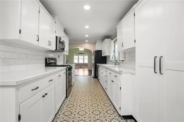 $335,000 | 3210 Steele Road, Kansas City, KS 66106