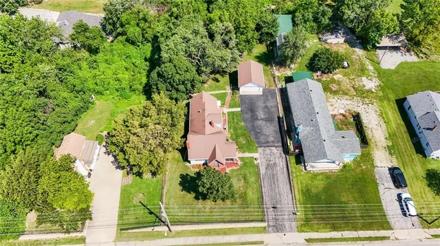 $335,000 | 3210 Steele Road, Kansas City, KS 66106