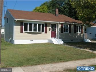 708 East Chestnut Hill Road Newark, DE 19713 - Photo 1 of 12