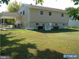 708 East Chestnut Hill Road Newark, DE 19713 - Photo 9 of 12