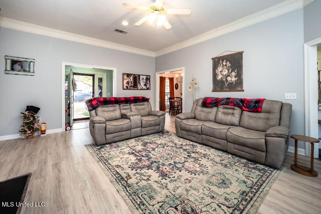 417 Westport Way Flowood, MS 39232 - Photo 4 of 33 IMG_0328