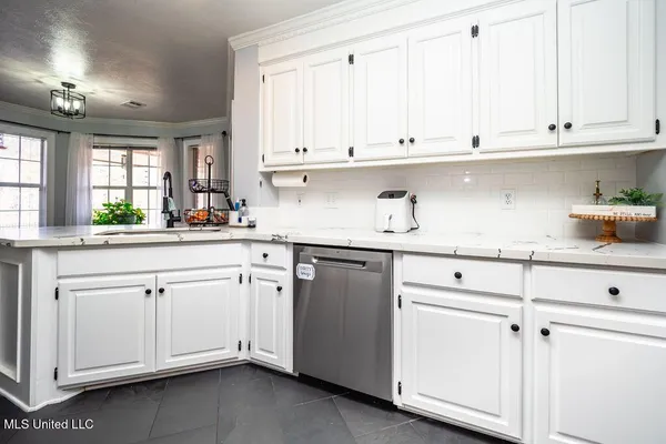 $335,000 | 417 Westport Way, Flowood, MS 39232