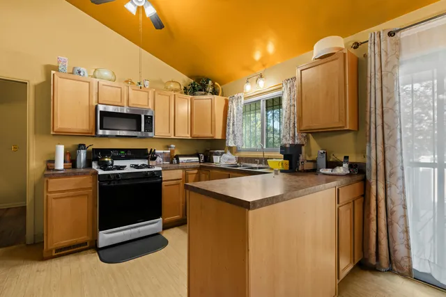 $160,000 | 1814 Mc Phail Street, Flint, MI 48503