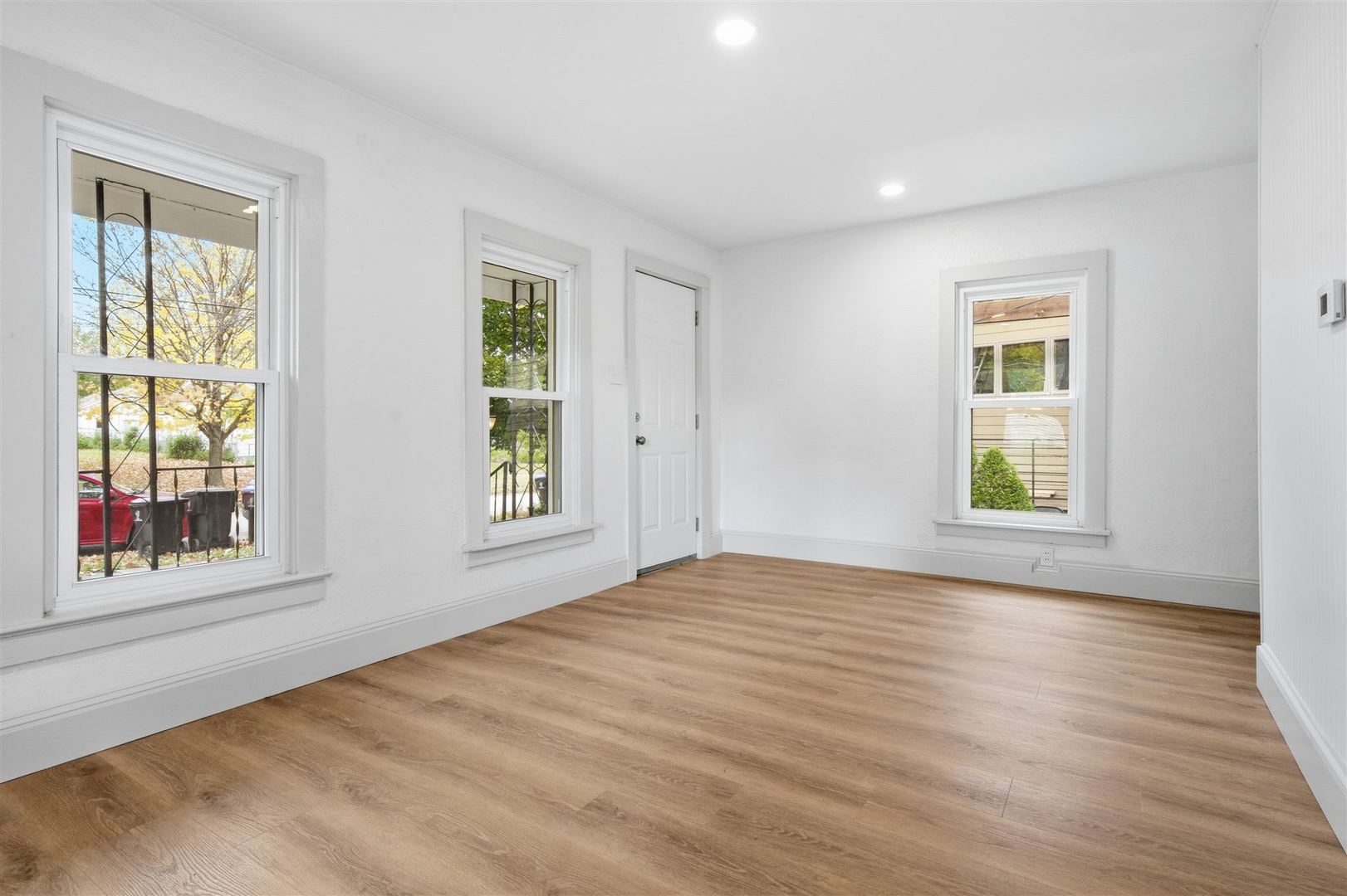 807 North Morris Avenue Bloomington, IL 61701 - Photo 3 of 25