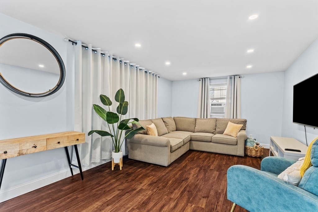 116 Durbeck Road Rockland, MA 02370 - Photo 15 of 42 Gallery Image 15