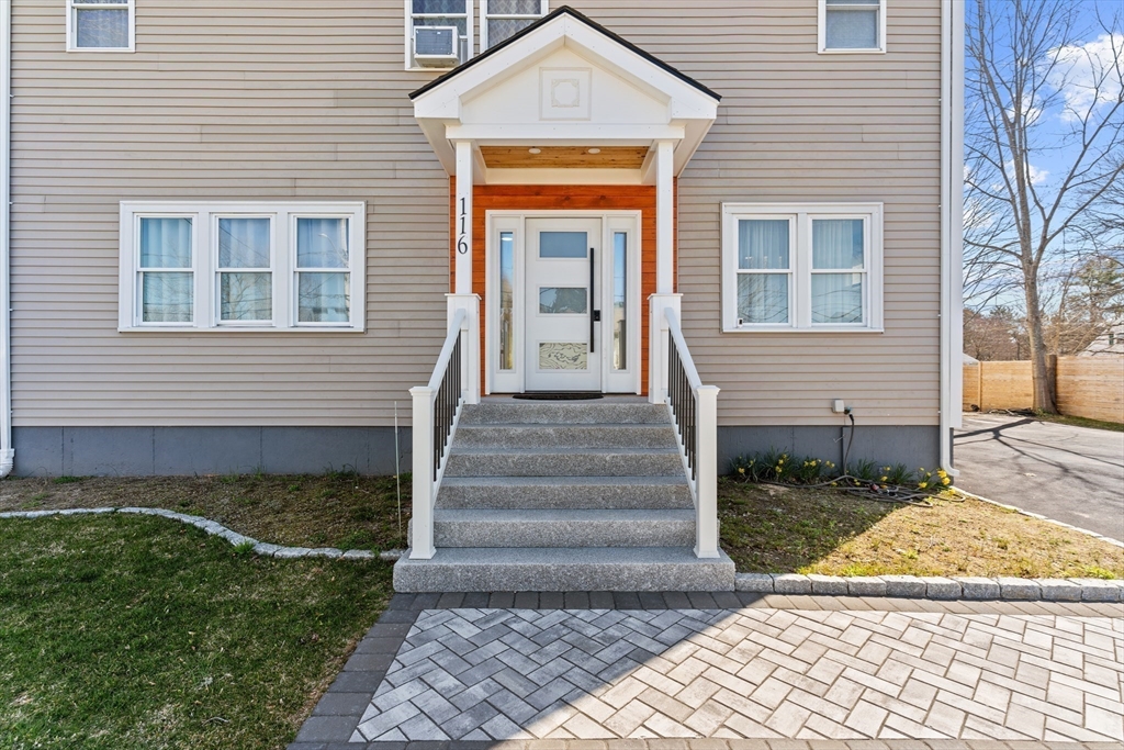 116 Durbeck Road Rockland, MA 02370 - Photo 4 of 42 Gallery Image 4