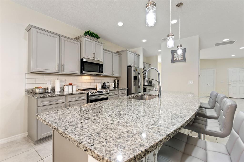 17244 Goldcrest Loop Clermont, FL 34714 - Photo 16 of 36