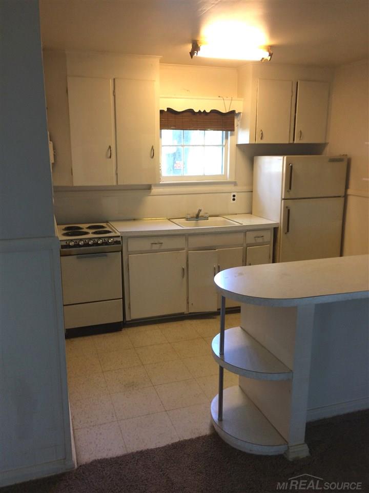 2531 South Lakeshore Road Applegate, MI 48401 - Photo 35 of 44 50060811-35.JPG