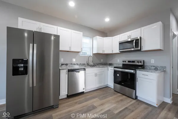 $1,625 | 224 West 28th Street, Unit B, Indianapolis, IN 46208