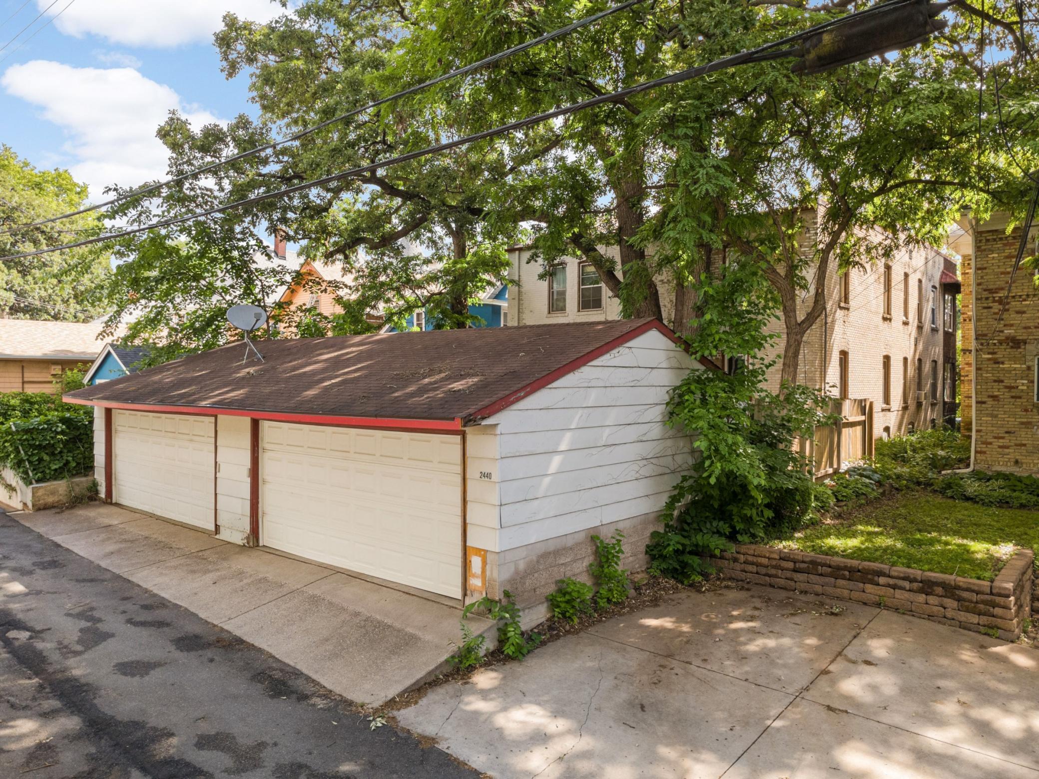 2440 Stevens Avenue, Unit 2 Minneapolis, MN 55404 - Photo 17 of 32