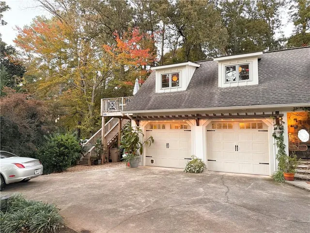 $1,500,000 | 216 Don John Trail, Woodstock, GA 30189