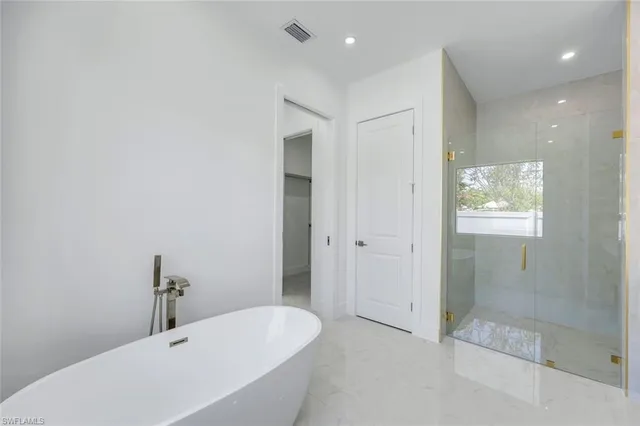 $1,590,000 | 1312 Trail Terrace Drive, Naples, FL 34103