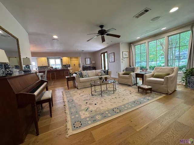 $3,500 | 735 Dubois Drive, Baton Rouge, LA 70808