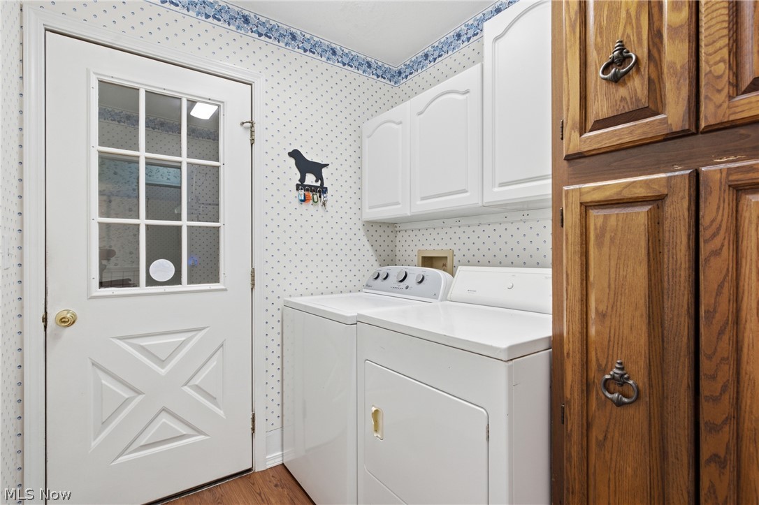 18330 Shaw Road Chagrin Falls, OH 44023 - Photo 29 of 35 1st floor attached to garage entrance