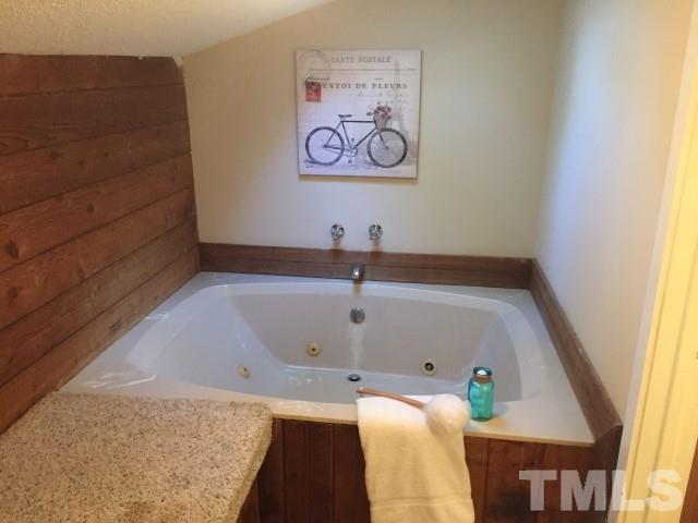 7313 Leesville Road Raleigh, NC 27613 - Photo 10 of 21