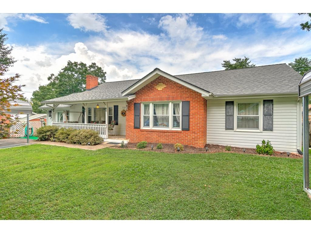 2160 Old Lewis Road Johnson City, TN 37601 - Photo 1 of 28 Photo 1