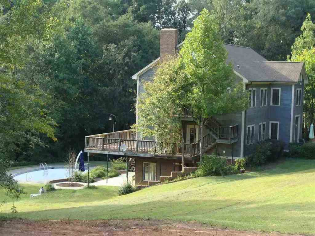 299 Coves End Point Seneca, SC 29678 - Photo 1 of 25 Gallery Image 1