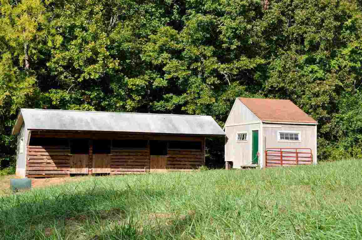 299 Coves End Point Seneca, SC 29678 - Photo 7 of 25 Gallery Image 7