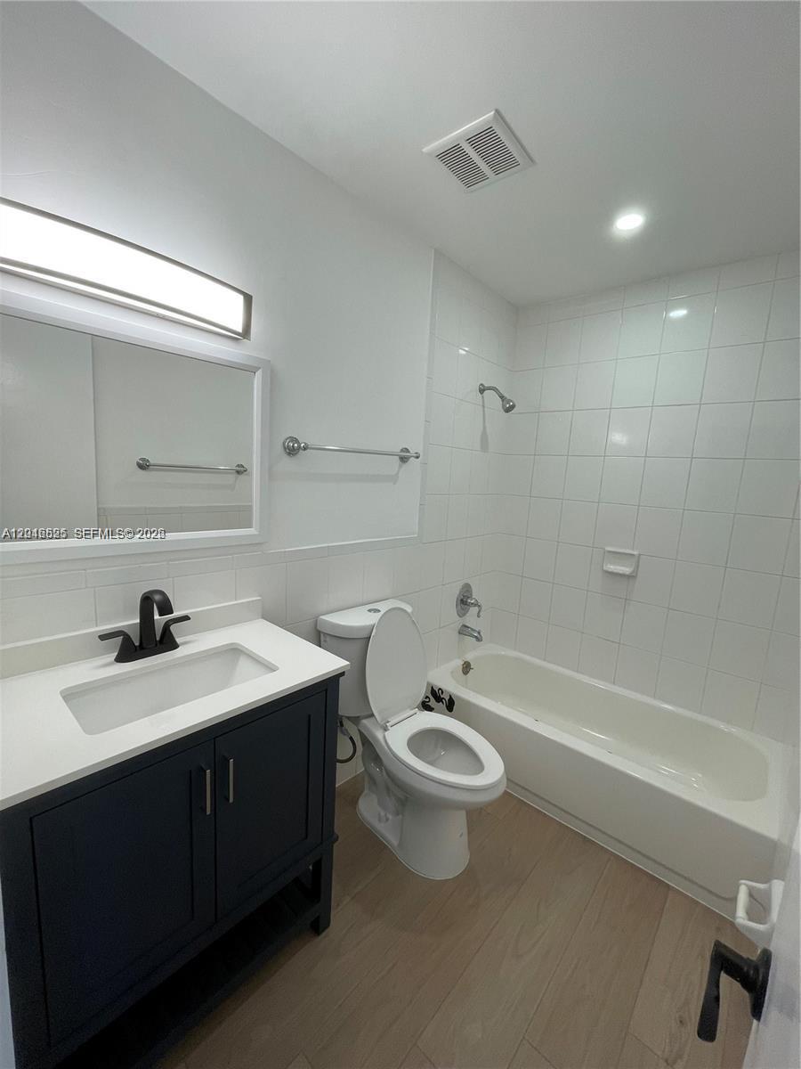 3793 Southwest 28th Street, Unit 3793 Miami, FL 33134 - Photo 12 of 12