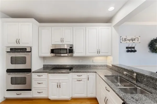 $1,235,555 | 83 Waters Edge Street, Unit 24, Tiverton, RI 02878