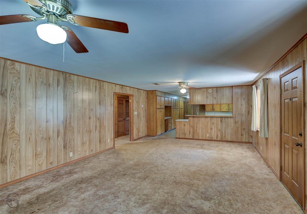 816 Bogan Lane Coushatta, LA 71019 - Photo 13 of 19 a view of a livingroom with a chandelier