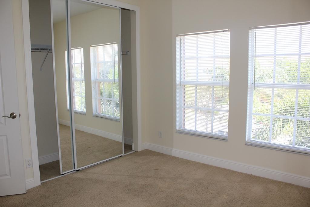 5725 Northeast Verde Circle Boca Raton, FL 33487 - Photo 16 of 21 IMG_2303