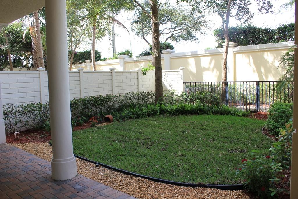 5725 Northeast Verde Circle Boca Raton, FL 33487 - Photo 5 of 21 IMG_2384