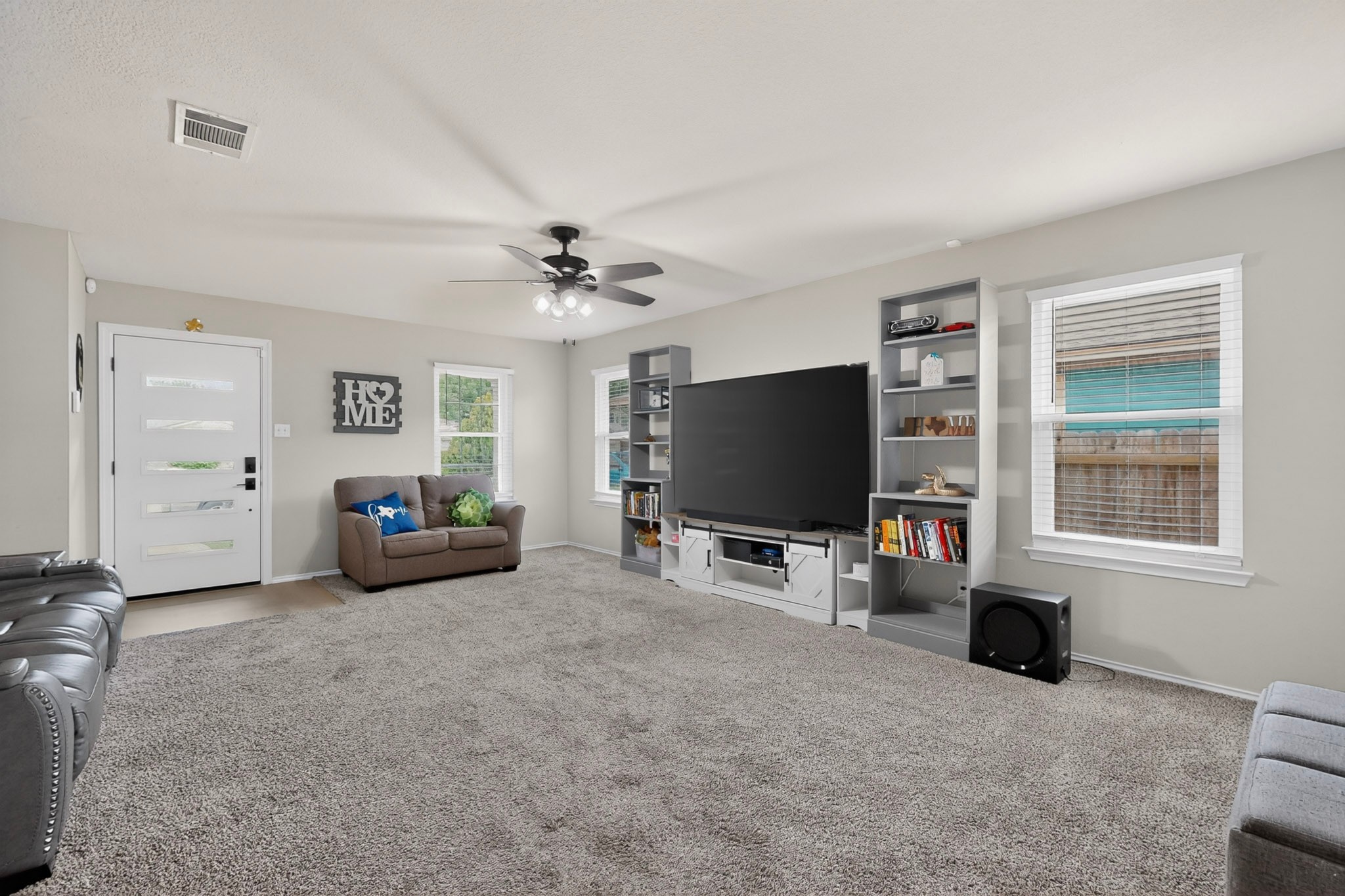 3906 Reeders Drive Austin, TX 78725 - Photo 7 of 36