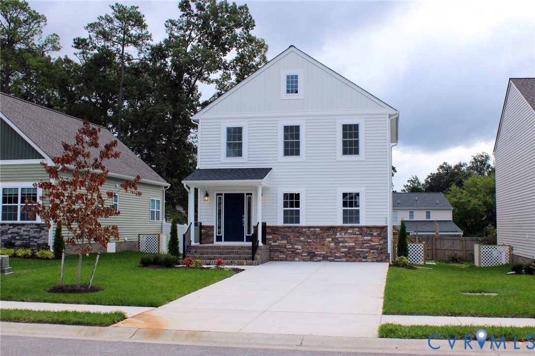 11632 Fort Cosby Drive Midlothian, VA 23112 - Photo 1 of 9 a view of house that has a yard