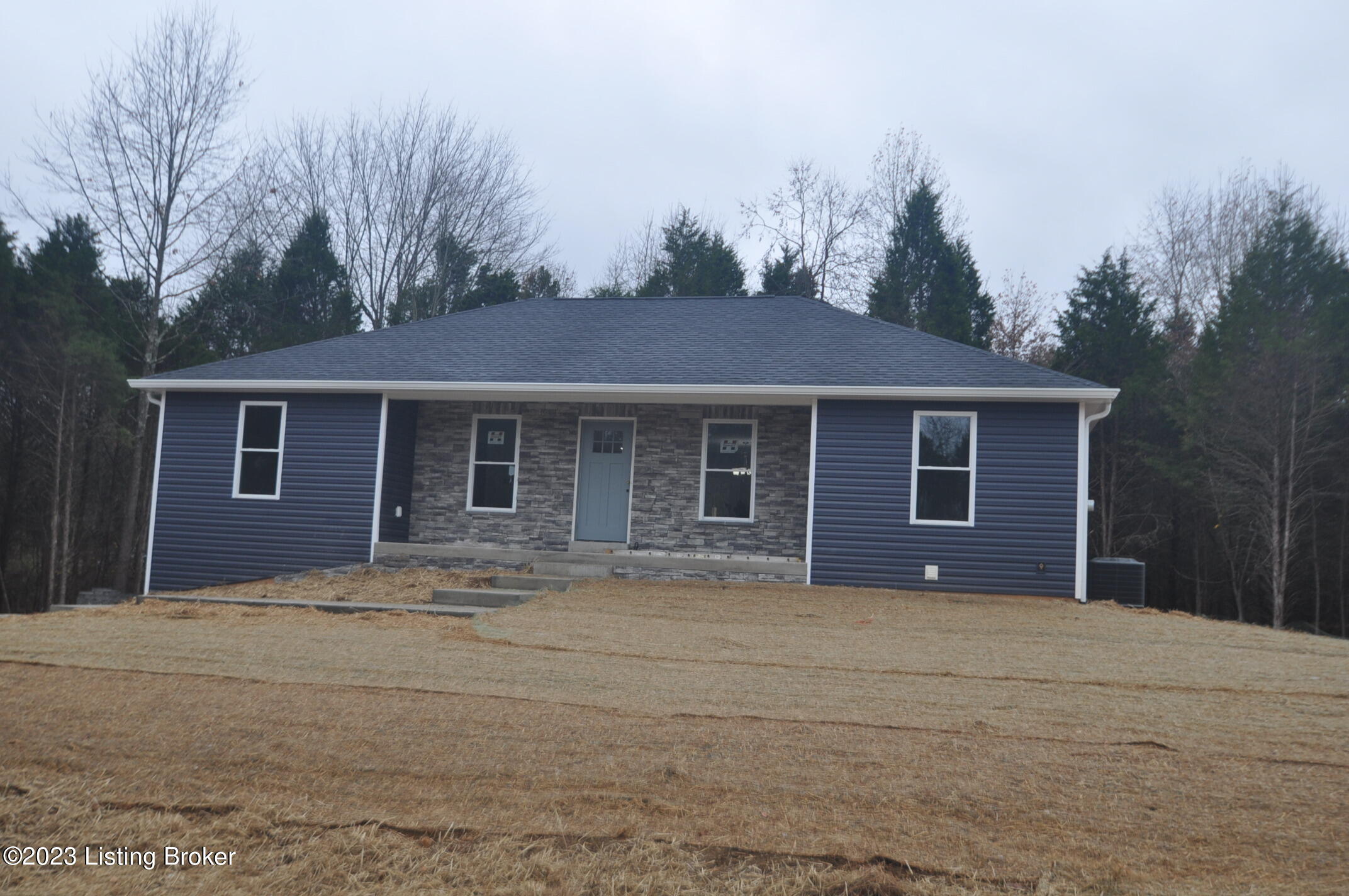 221 Mockingbird Road Brandenburg, KY 40108 - Photo 11 of 11 DSC_0064
