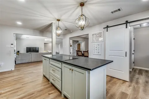 $440,000 | 4302 Kingswick Drive, Arlington, TX 76016