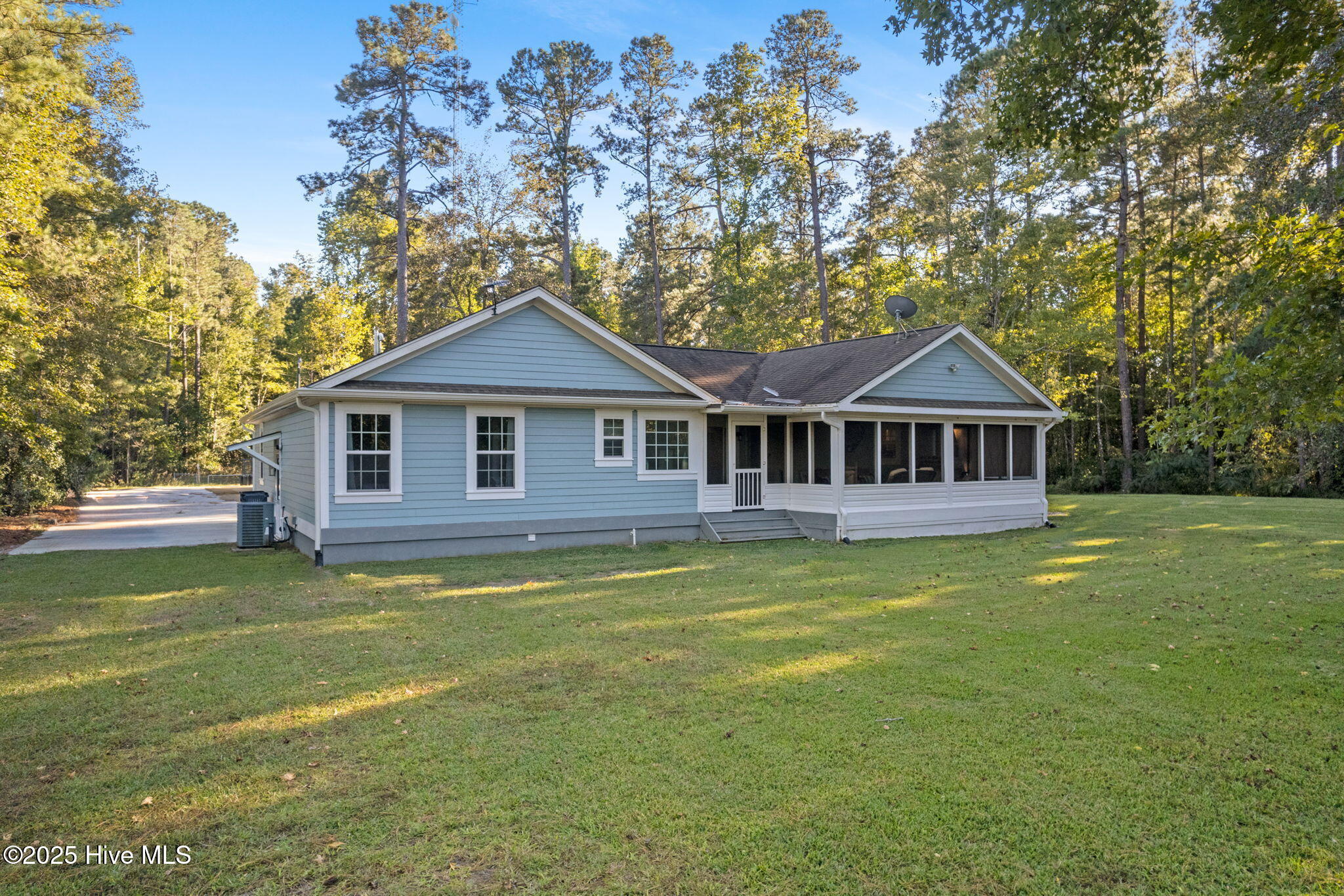 5218 Alligator Road Northwest Ash, NC 28420 - Photo 5 of 49 19-web-or-mls-19-web-or-mls-19-web-or-ml
