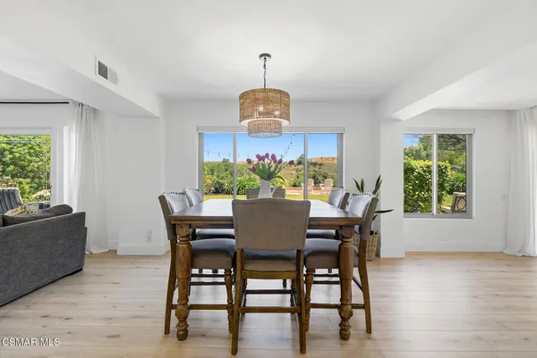 $1,399,999 | 3922 Calle Del Sol, Thousand Oaks, CA 91360