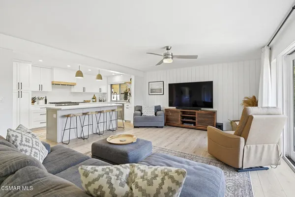 $1,399,999 | 3922 Calle Del Sol, Thousand Oaks, CA 91360