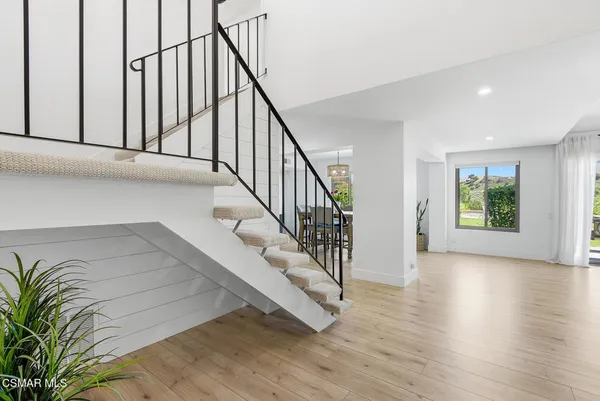 $1,399,999 | 3922 Calle Del Sol, Thousand Oaks, CA 91360