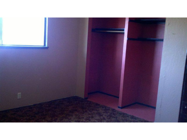380 Lone Tree Road Hollister, CA 95023 - Photo 5 of 10 Gallery Image 5