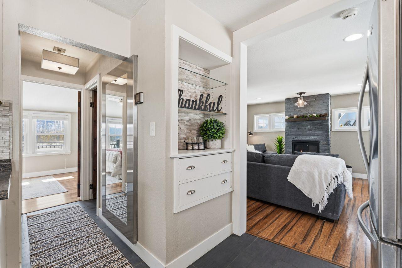 348 105th Street Northwest Oronoco, MN 55960 - Photo 7 of 50