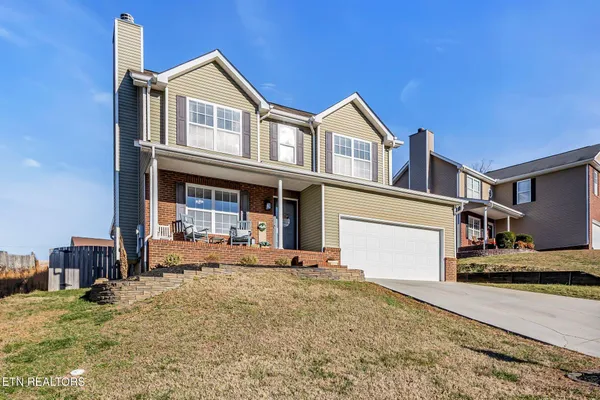 $389,900 | 4929 Falling Star Lane, Powell, TN 37849