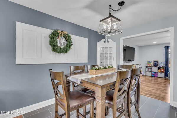 $389,900 | 4929 Falling Star Lane, Powell, TN 37849